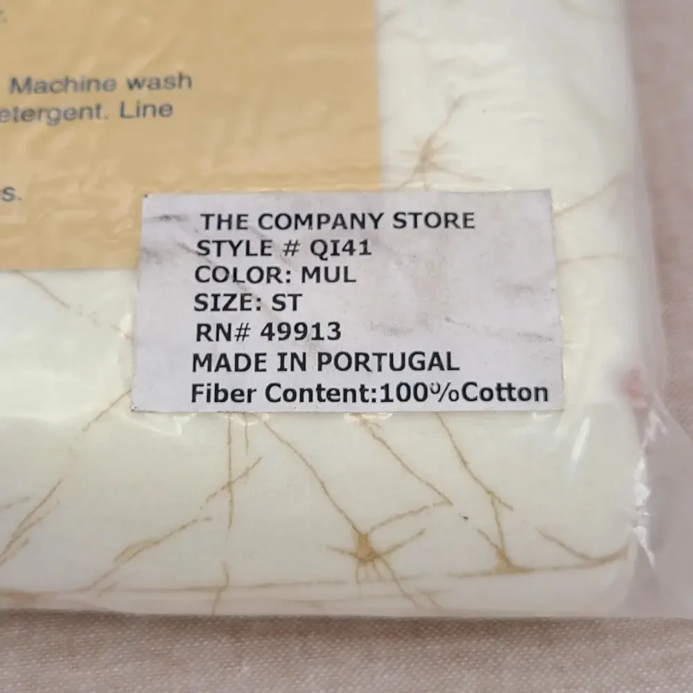 Set of 4, The Company Store Maple Leaves Flannel Standard Pillowcases NIP Cotton
